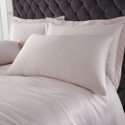 Catherine Lansfield Bedding Silky Soft Satin Duvet Cover Set With Pillowcases Blush Pink - thumbnail 2