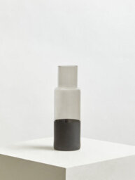 Orsina Unique Bottle Vase, Elegant Glass Vase, Versatile Pottery Vase, Easy To Care Vase For Artificial Flowers - thumbnail 3
