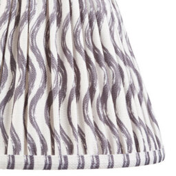 Loops Elegant Set Of 2 Handcrafted 25Cm Tapered Cylinder Lamp Shades In Pearl Grey Fabric - thumbnail 3