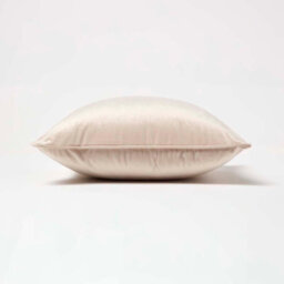 Homescapes Homescpaes Cream Filled Velvet Cushion With Piped Edge 46 X 46 Cm - thumbnail 4