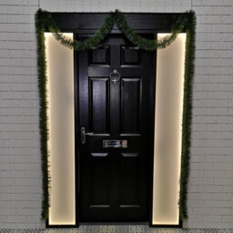 Samuel Alexander 6M (20Ft) X 10Cm Fine Cut Green Christmas Garland Tree Decoration - thumbnail 8