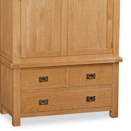 Zelah Oak Double Wardrobe With 3 Drawers - By Roseland Furniture - thumbnail 4