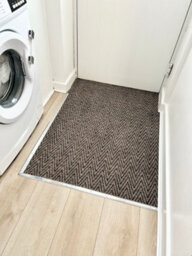 Super Magnum & Magnus Entrance Matting By Remland (Chevron Beige & Black, 3M X 2M) - thumbnail 2