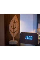 Grouptronics Gtq-Renew Wireless Charging Alarm Clock Radio With Dual Alarms And Usb Charging - thumbnail 3