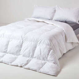 Homescapes Goose Feather And Down 4.5 Tog Single Size Summer Duvet - thumbnail 1