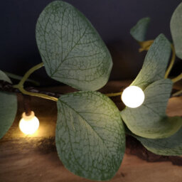 Samuel Alexander 50M 2000 Led Treebrights Christmas String Lights With Timer In Vintage Gold And Red On Clear Cable - thumbnail 7