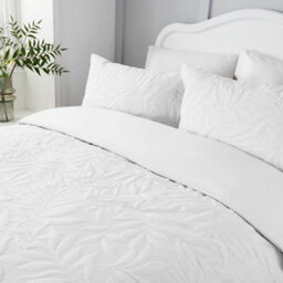Serene Luana White Microfibre Pinsonic 3D Floral Design Duvet Cover Set - thumbnail 3