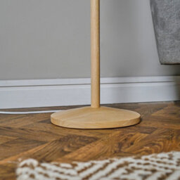 Valuelights Triston Single Stem Natural Light Wood Floor Lamp With White Drum Shade - thumbnail 4