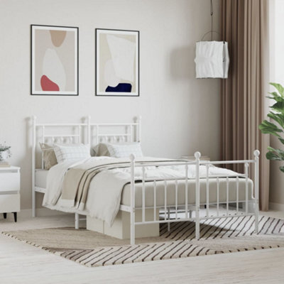 Berkfield Metal Bed Frame With Headboard And Footboard White 135X190 Cm - image 1