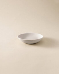Cosmic Soap Dish, Pale Sand, Unique Design, Soft-Finish Coating, Saku Collection - thumbnail 1