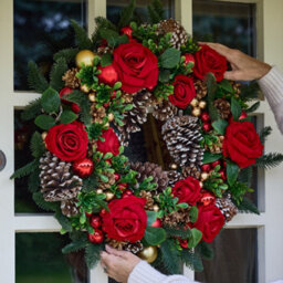 Dibor Vintage Style Headley Rose Festive Decor Autumn-Winter Wreath Front Door Christmas Wreath 52Cm