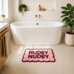 Allure Bath Fashions Rudey Nudey Slogan Scalloped Bath Mat Non Slip Bathroom Rug (Burgundy/pink) - thumbnail 6