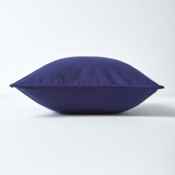 Homescapes Cotton Plain Navy Blue Rectangular Cushion Cover, 30 X 50 Cm - thumbnail 2