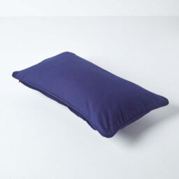 Homescapes Cotton Plain Navy Blue Rectangular Cushion Cover, 30 X 50 Cm - thumbnail 3
