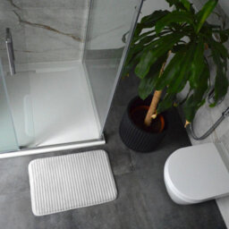 Allure Bath Fashions Memory Foam Bath Mat Non Slip 40 X 60Cm - Light Grey - thumbnail 2