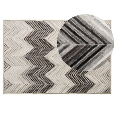 Beliani Rug Aytepe Grey 140 X 200 Cm Leather - image 1