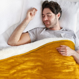 Cosi Home Fleece & Sherpa Electric Heated Throw - Mustard - thumbnail 6