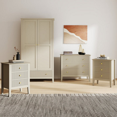 Melody Maison Double Wardrobe, 3 Drawer Chest Of Drawers & Pair Of Bedside Tables - Hales Taupe Range - image 1