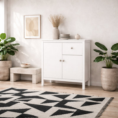 Wyld Haus Gossmere 5-Drawer White Wooden Chest Of Drawers With Silver Handles Matt Finish - image 1