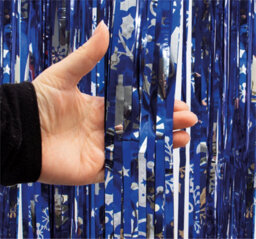 Netagon Shimmer Tinsel Curtain Reindeer Christmas Tree Design 3M X 1M Blue - thumbnail 5