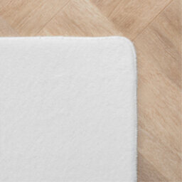 Snuggly Washable Low Pile Living Room Area Rug  Anti Slip Felt Backing Snow White 80 X 120 Cm (Rectangular) - thumbnail 4
