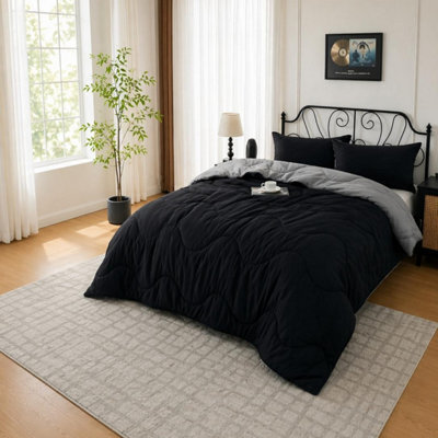 Dyzi 10.5 Tog Supersoft Microfibre Duvet Coverless Or Covered Set - Black - Single - image 1