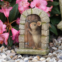 Burgess Resin Mouse Door Ornament Home Garden Outdoor Indoor Animal Sculpture - thumbnail 1