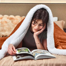 Ameha Sherpa Fleece Blanket Rust Reversible Throw Soft Thick & Warm For Sofa Bed & Travel King 200X240Cm - thumbnail 4