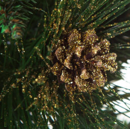 DWA Group Artificial Christmas Tree - Gold Pine 7Ft / 220Cm - thumbnail 4