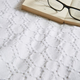 Bianca Fine Linens Bedding Waffle Cotton Circle Cotton Duvet Cover Set With Pillowcases White - thumbnail 4