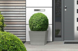 Winawood Polymer Wood Effect Zero Maintenance Fully Weatherproof Set Of 2 Small Planters - Stone Grey - thumbnail 2