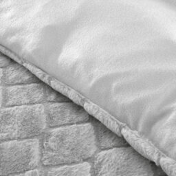 Catherine Lansfield Bedding Cosy Diamond Faux Fur Duvet Cover Set With Pillowcase Silver - thumbnail 4