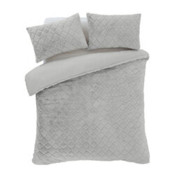 Catherine Lansfield Bedding Cosy Diamond Faux Fur Duvet Cover Set With Pillowcase Silver - thumbnail 5