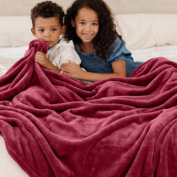 Bedlooms Burgundy Blanket, Reversible & Lightweight Couch & Bed Throw Blanket, Single 130X150Cm - thumbnail 5