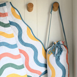Summerhouse By Navigate Portofino 150 X 150Cm Large Picnic Blanket Wavy Stripe - thumbnail 4