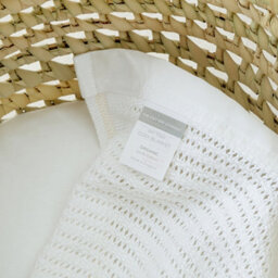 The Tiny Bed Company Luxury 100% Organic Satin Edged Baby Blanket - Medium (White & White) - thumbnail 4