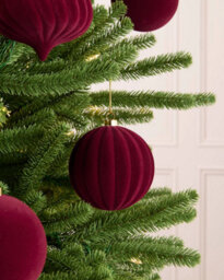 Werchristmas Set Of 9 Velvet Baubles, Burgundy, 10 Cm - thumbnail 4