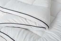 5Cm Thick Microfibre Soft Touch 2 Inch Mattress Topper - thumbnail 3
