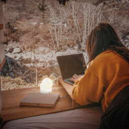 Briloner Sora White Mini Led Desk Light Table Bedside Lamp Cordless Dimmable Ip54 Outdoor - thumbnail 9