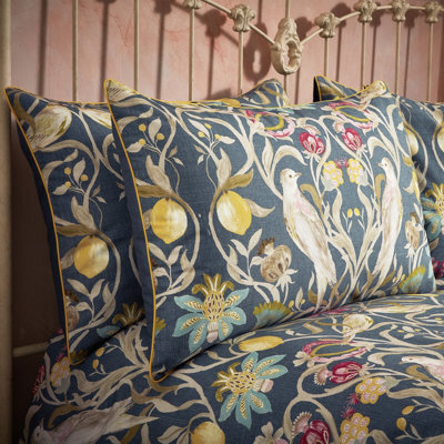 Ew By Edinburgh Weavers Songbird Traditional Floral 100% Cotton Pillowcase Pair - image 1