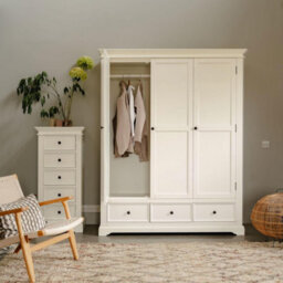 Statement Furniture Gainsborough Vintage Cream Triple Wardrobe - thumbnail 2