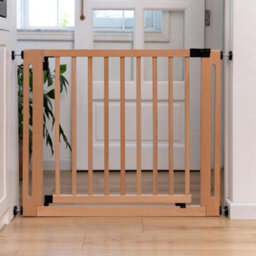 Bettacare Wooden Elegance Dog Gate, Natural, 115Cm - 123Cm, Pressure Fit Pet Gate, 73Cm Extra Wide Doorway, Easy Installation - thumbnail 2