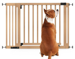 Bettacare Wooden Elegance Dog Gate, Natural, 115Cm - 123Cm, Pressure Fit Pet Gate, 73Cm Extra Wide Doorway, Easy Installation - thumbnail 1