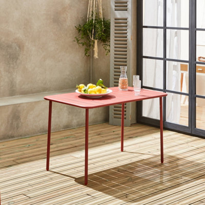 Sweeek - 4-Seater Rectangular Steel Garden Table Amelia 120Cm Terracotta 120X70X72.5 Cm - image 1