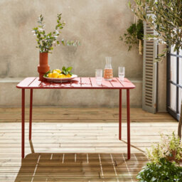 Sweeek - 4-Seater Rectangular Steel Garden Table Amelia 120Cm Terracotta 120X70X72.5 Cm - thumbnail 2