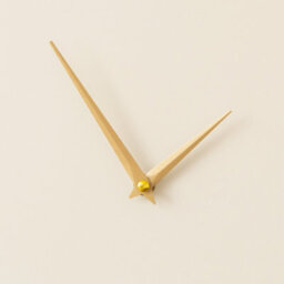 Melody Maison Wooden Ivory & Gold Detailed Heart Shaped Wall Clock - 40Cm X 40Cm - thumbnail 3