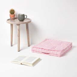 Homescapes Cotton Gingham Check Pink Floor Cushion, 40 X 40 Cm - thumbnail 2