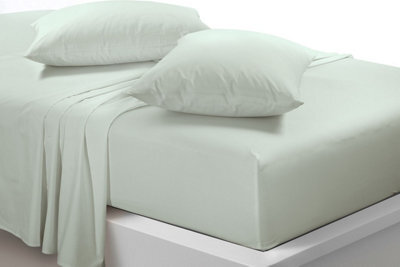 Homes & Linen Microfibre Duck Egg Flat Sheet Super Soft Wrinkle Free & Breathable Lightweight Hotel Quality Bed Sheet