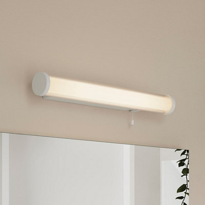 Matt White Bathroom Wired Wall Light - image 1