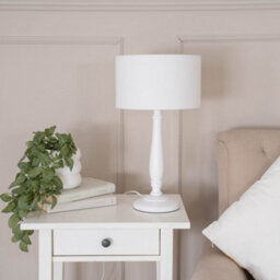 Valuelights Victoria Traditional White Wood Candlestick Table Lamp With White Drum Shade - thumbnail 5